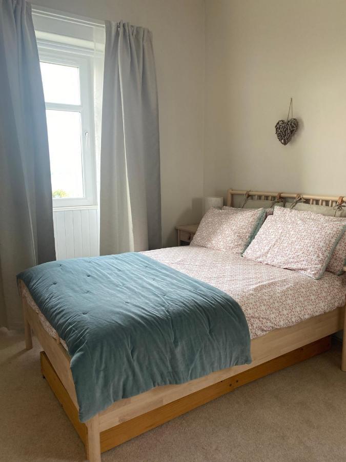 Central Oban Studio With Stunning View מראה חיצוני תמונה