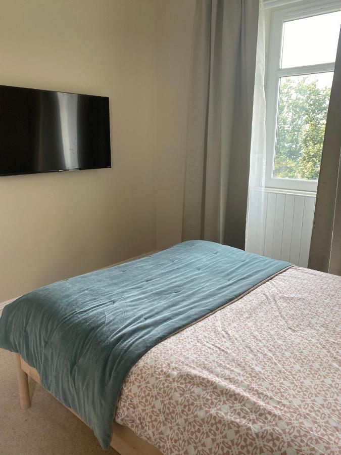 Central Oban Studio With Stunning View מראה חיצוני תמונה