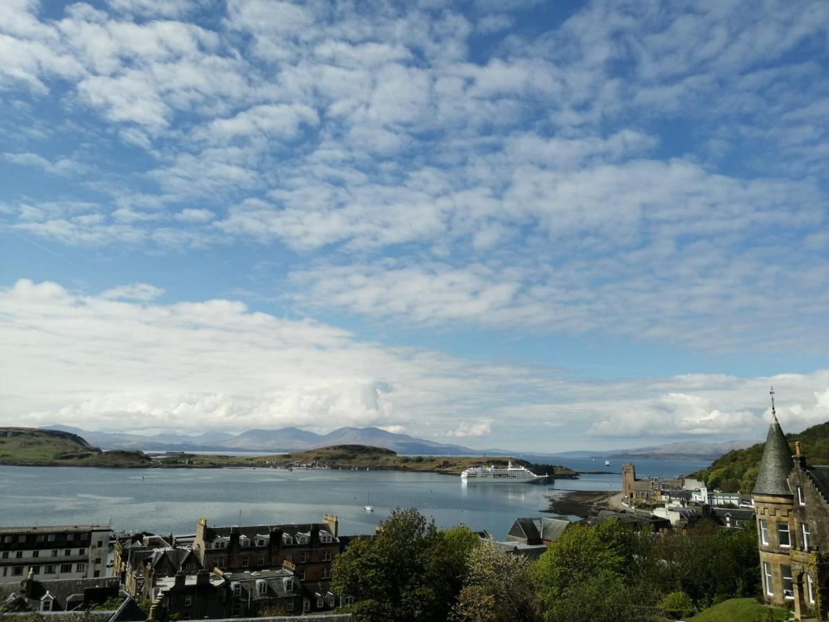 Central Oban Studio With Stunning View מראה חיצוני תמונה